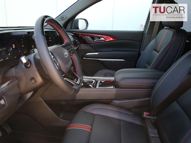 Chevrolet Traverse (2026) RS 2.5 Turbo - fotka 33 z 50