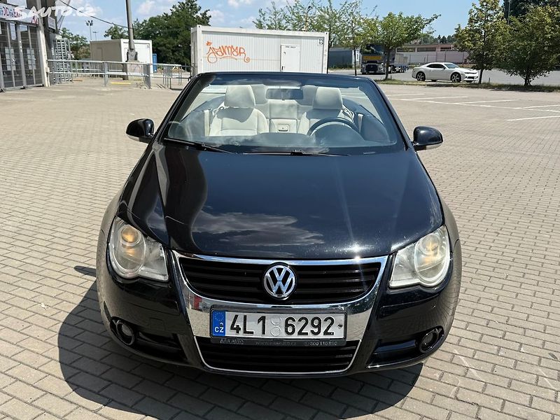 Volkswagen EOS (2007) 2.0TDI, 103kw - fotka 8 z 18