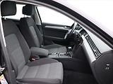 Volkswagen Passat 2,0 110kW BMT DSG Business Var - náhled 12
