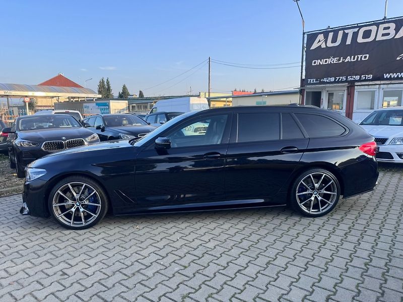 BMW Řada 5 (2018) 540i G31 3,0 250KW MPACKET 4X4 - fotka 2 z 50