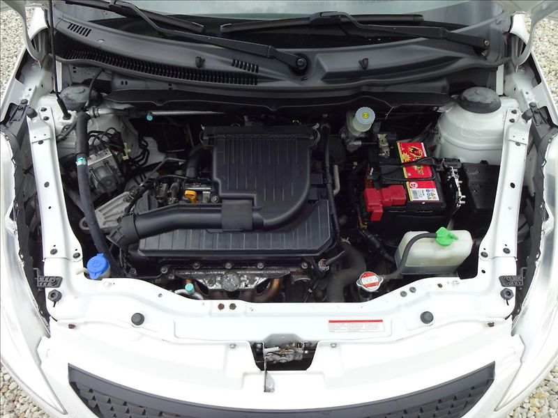 Suzuki Swift 1.2i16V NOVÉ ROZVODY - fotka 39 z 47