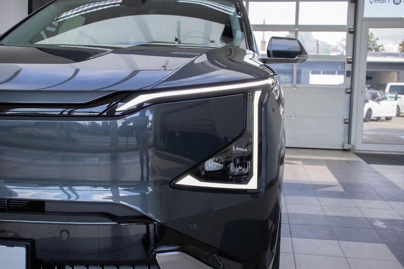 Kia EV5 195 kW + 81,4 KWH 4x4 L.E. - fotka 15 z 16