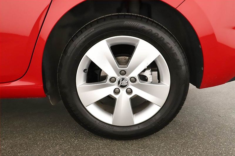 Škoda Scala (2021) 1.0 TSI, Automat, Tempomat - fotka 19 z 19