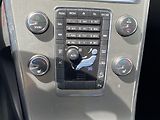Volvo XC60 (2012) 2.4 D3 AWD, Summum, AT, +ALU - náhled 16