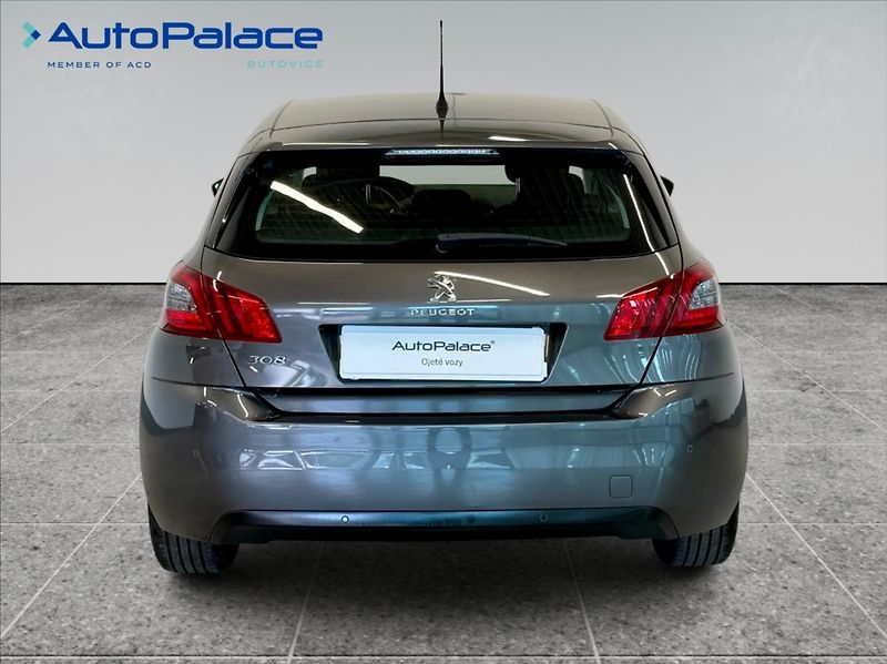 Peugeot 308 1,2 I 1.MAJITEL, SERVISNÍ KNIH - fotka 6 z 15