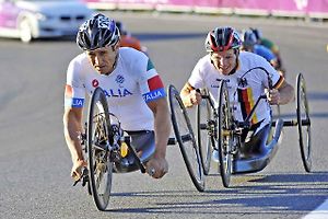 Alex Zanardi při paralympiádě v Londýně 2012.