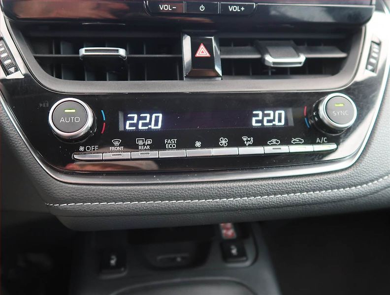 Toyota Corolla (2023) Comfort 1.8 Hybrid - fotka 19 z 19
