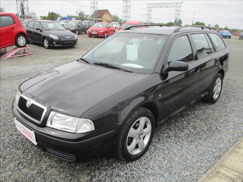 Škoda Octavia 1,6 MPI, digi klima, 1.maj, - fotka 3 z 29