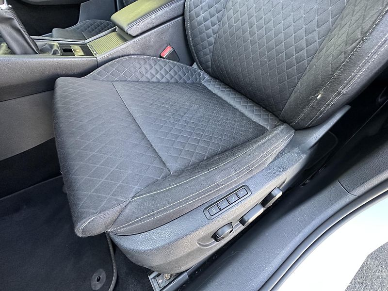 Škoda Superb (2016) 1.8TSI/132kW *STYLE* 1.Maj.  - fotka 6 z 38