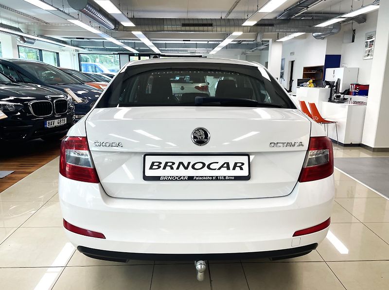 Škoda Octavia 1,6TDi Ambition, ČR - fotka 5 z 21