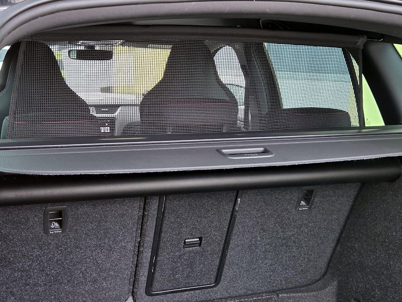 Škoda Octavia TDi RS,CEBIA *SERV.KNÍŽKA*  - fotka 17 z 48