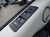Land Rover Discovery 5 3,0  Dynamic SE D350 - náhled 12