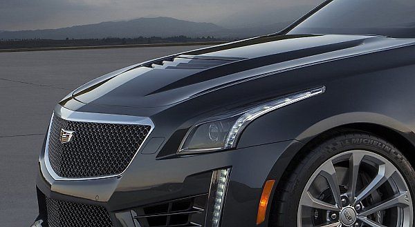 Cadillac CTS-V.