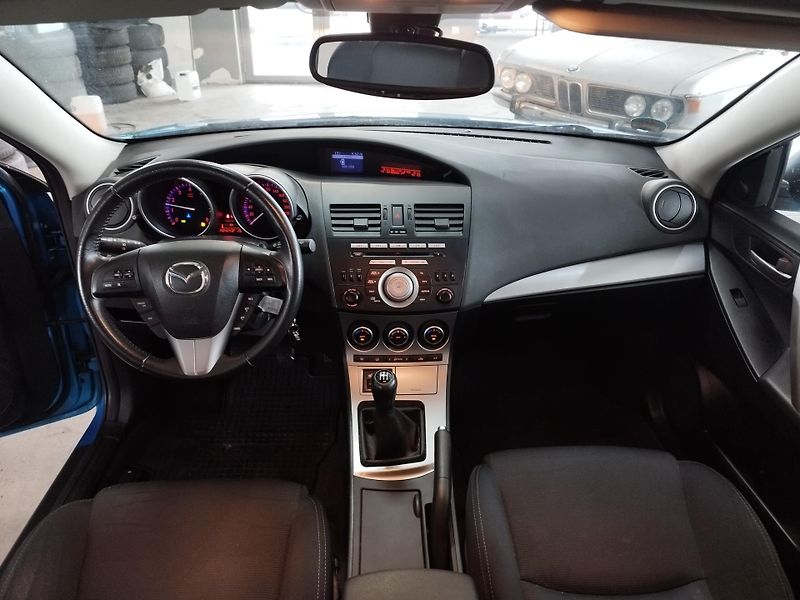 Mazda 3 (2011) 1,6I,77KW,AUT.KLIMA,17 ALU - fotka 21 z 30