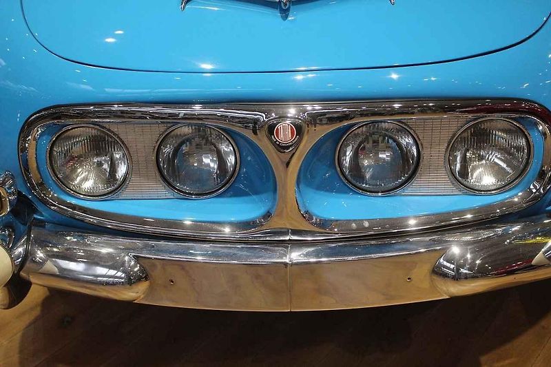 Tatra 603 - první verze