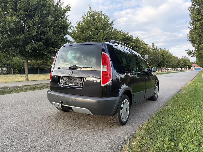 Škoda Roomster 1.6 Scout Plus Edition - fotka 5 z 13