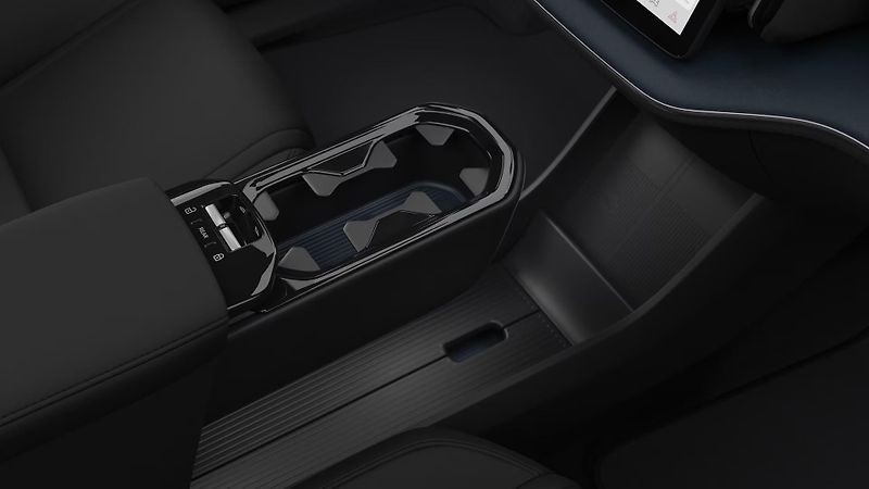 Volvo EX30 (2026) P5 ELECTRIC PLUS - fotka 11 z 12
