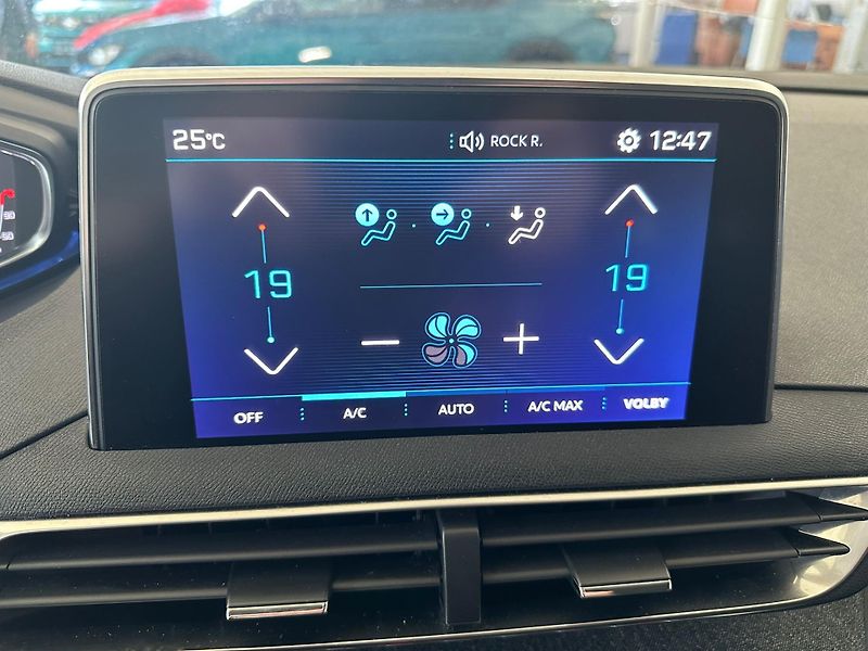 Peugeot 5008 (2018) 1.2PureTech,ALLURE,DPH,130HP - fotka 14 z 21