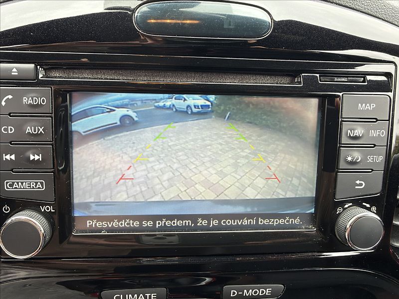 Nissan Juke 1.2 DIG-T N-Connecta - fotka 11 z 19