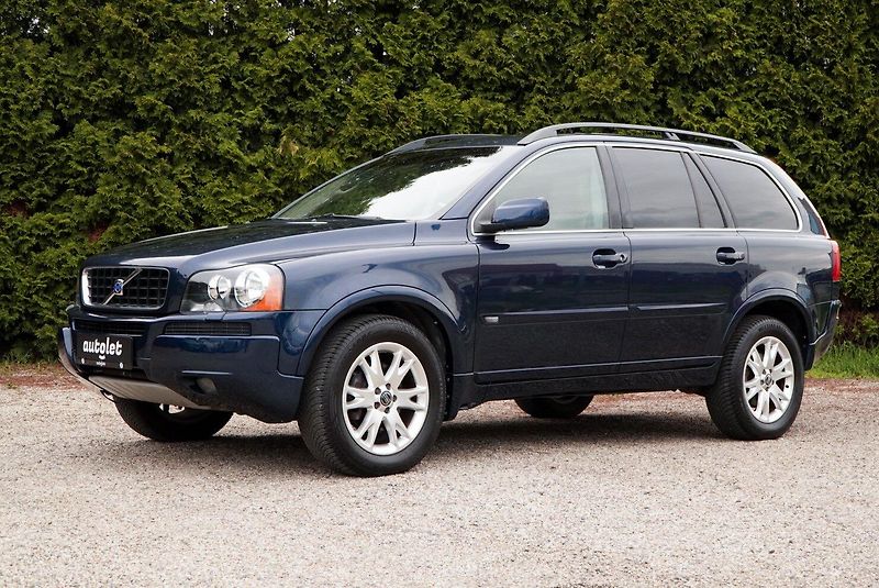 Volvo XC90 2.4 D5 120kw - fotka 5 z 29