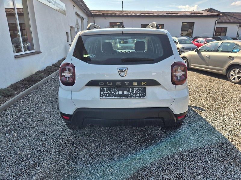 Dacia Duster (2019) 1.6 i 4x4 TOP STAV - fotka 7 z 25