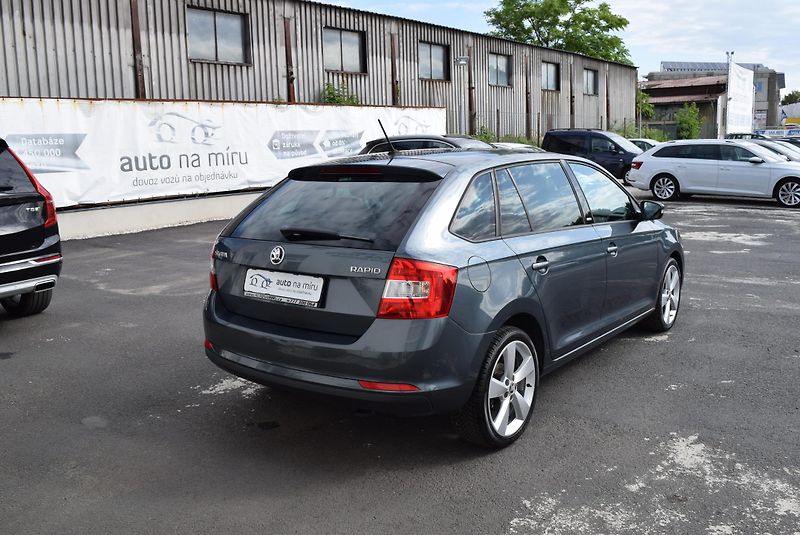 Škoda Rapid (2016) 1.2TSI 66kw AMBITION JOY XENON - fotka 6 z 49