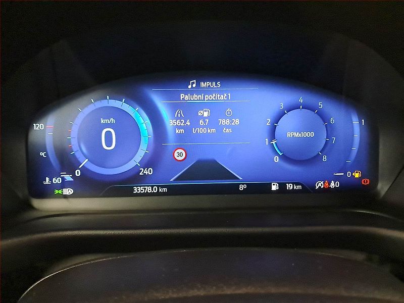 Ford Puma (2023) ST-Line 1.0 EcoBoost mHEV, ČR - fotka 11 z 17