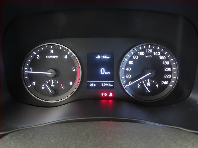 Hyundai Tucson (2020) 1.6 CRDi, 4X4, ČR,1.maj - fotka 11 z 16