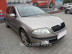 Škoda Octavia (2006) 2.0 TDi, autoAC - fotografie inzerátu