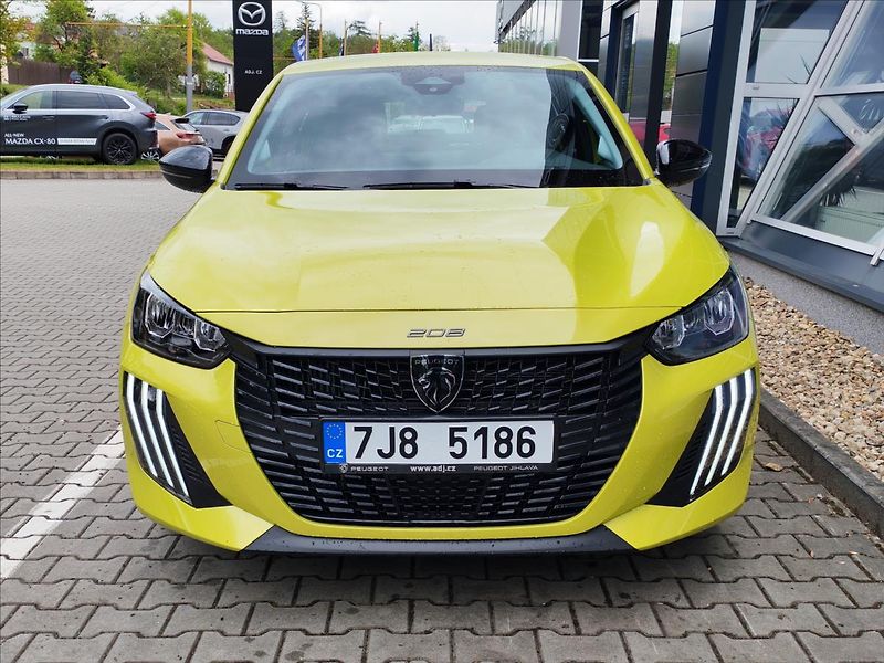 Peugeot 208 1,2 208 Style Hybrid 110 e_DCS - fotka 2 z 15