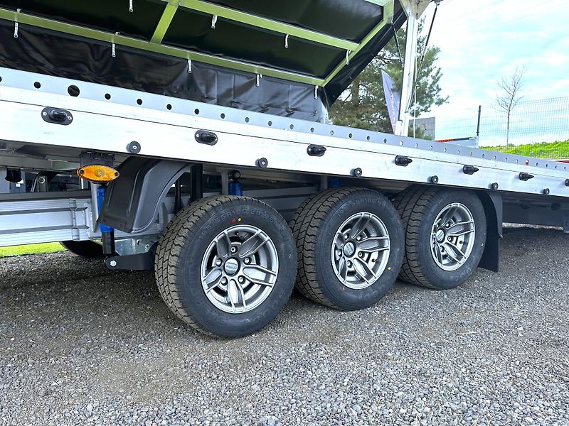 Z-Trailer (2026) AT 3.35-22/53 SWX, 530x220x182 - fotka 27 z 52