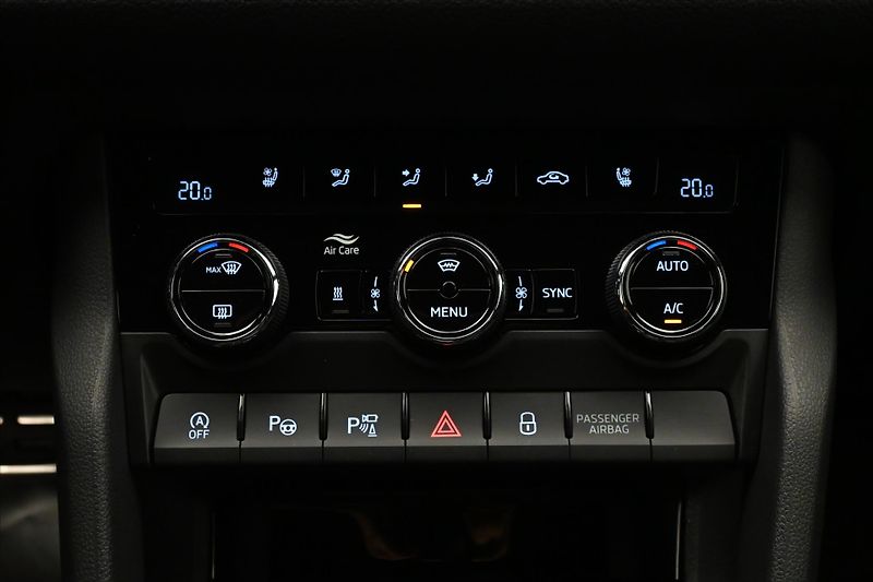 Škoda Kodiaq 2,0 TDI 147kW DSG 4x4 Sport LI - fotka 21 z 33