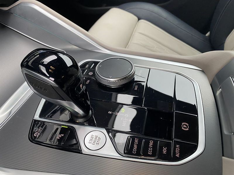 BMW X6 40d xDrive - fotka 28 z 32