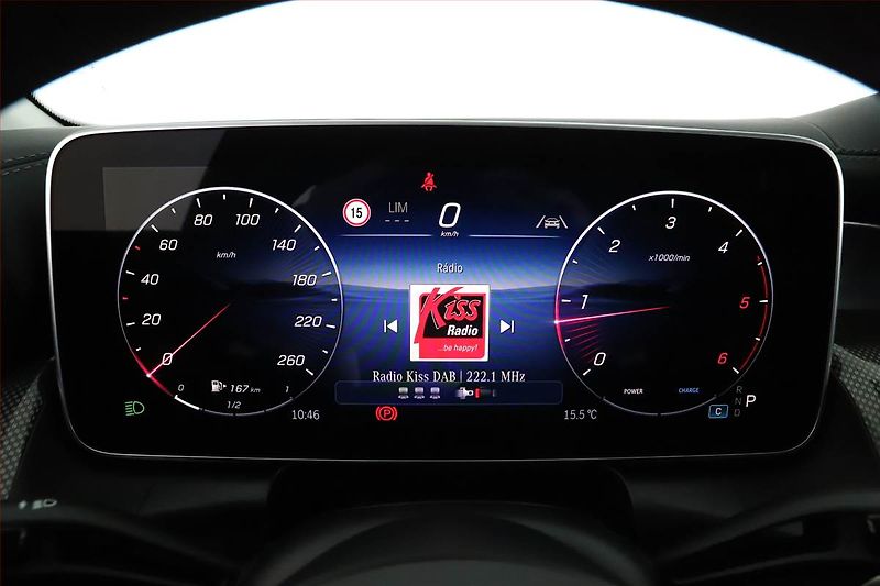 Mercedes-Benz GLC (2025) 220 d 4MATIC, AMG, Navigace - fotka 9 z 31