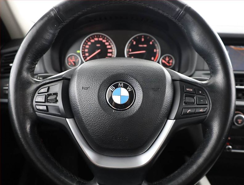 BMW X3 (2012) xDrive35d, 4X4, Automat - fotka 8 z 20