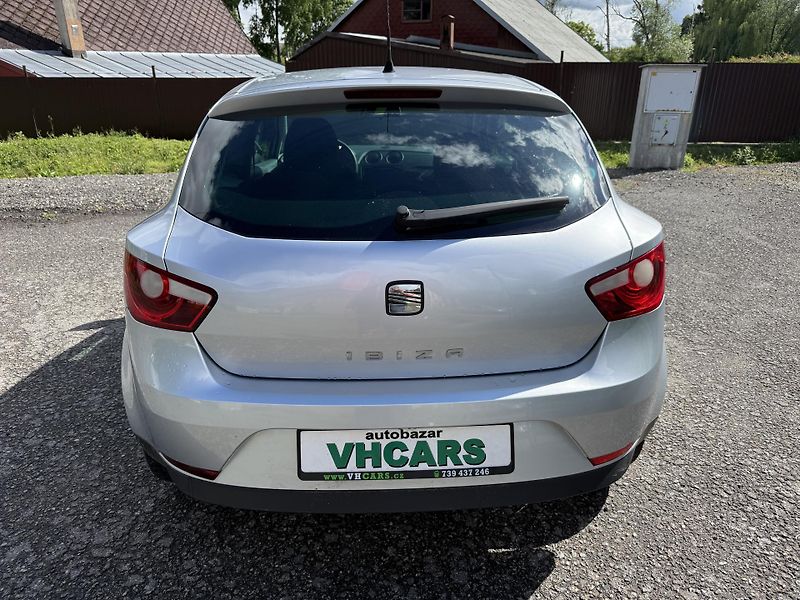 Seat Ibiza 1,4i AUT. KLIMATIZACE - fotka 6 z 20