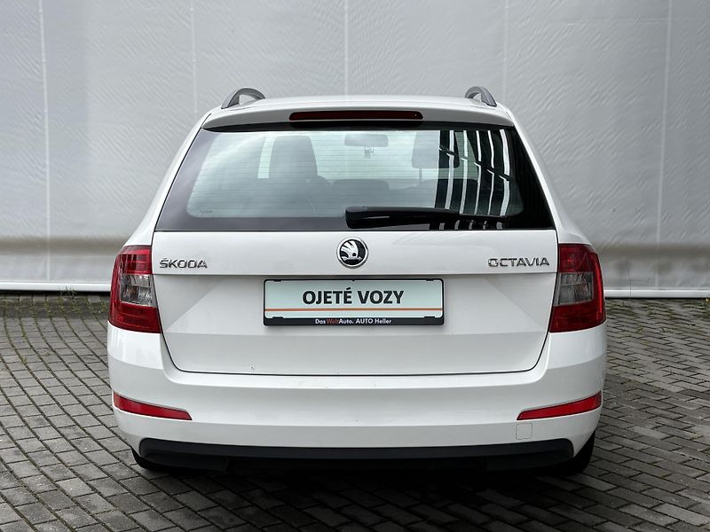 Škoda Octavia Combi 1.6 TDI ACTIVE Plus  81 - fotka 9 z 25