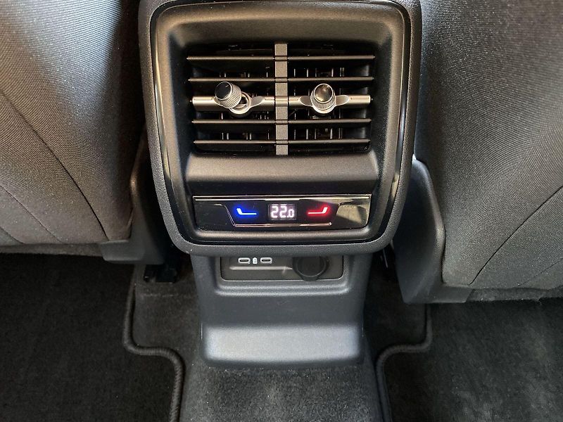 Škoda Kodiaq (2024) 2.0 TDI Selection - fotka 26 z 32