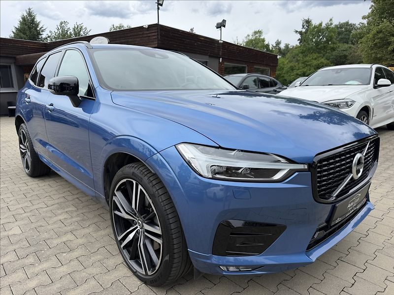 Volvo XC60 B4 2.0d 4X4 R-Design - fotka 1 z 29