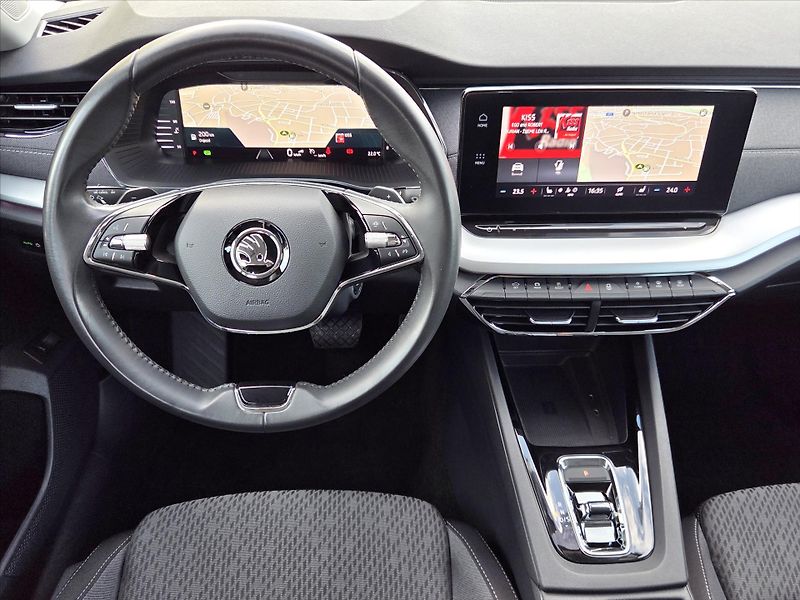 Škoda Octavia 2,0 TDi DSG Style First Editio - fotka 14 z 26