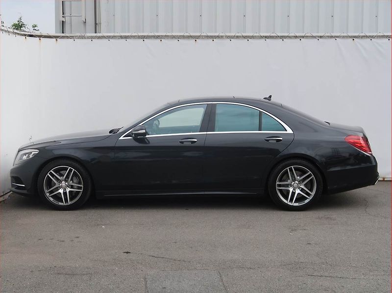 Mercedes-Benz Třídy S (2014) AMG Paket S 500 4MATIC, 4X4 - fotka 3 z 28