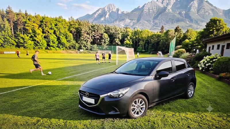 Mazda 3 1.5 benzin  - fotka 21 z 42