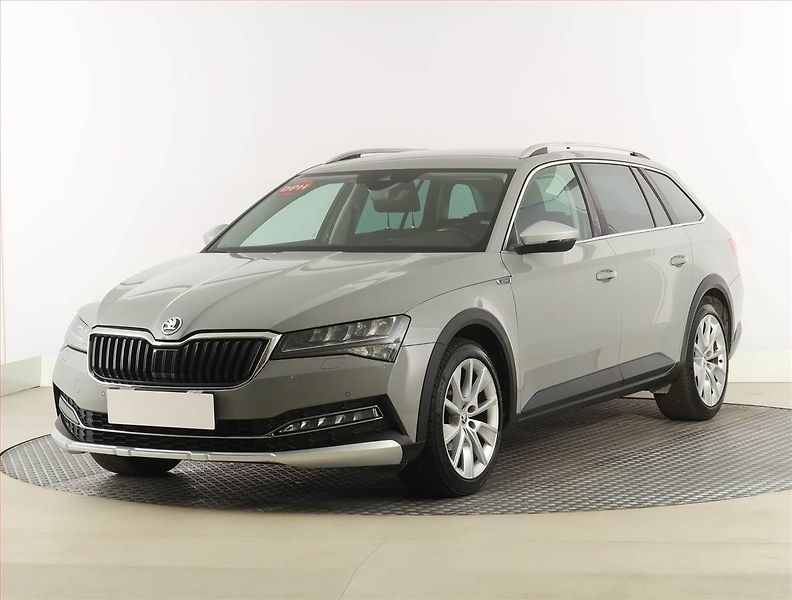 Škoda Superb (2022) Scout 2.0 TDI, Scout - fotka 2 z 29