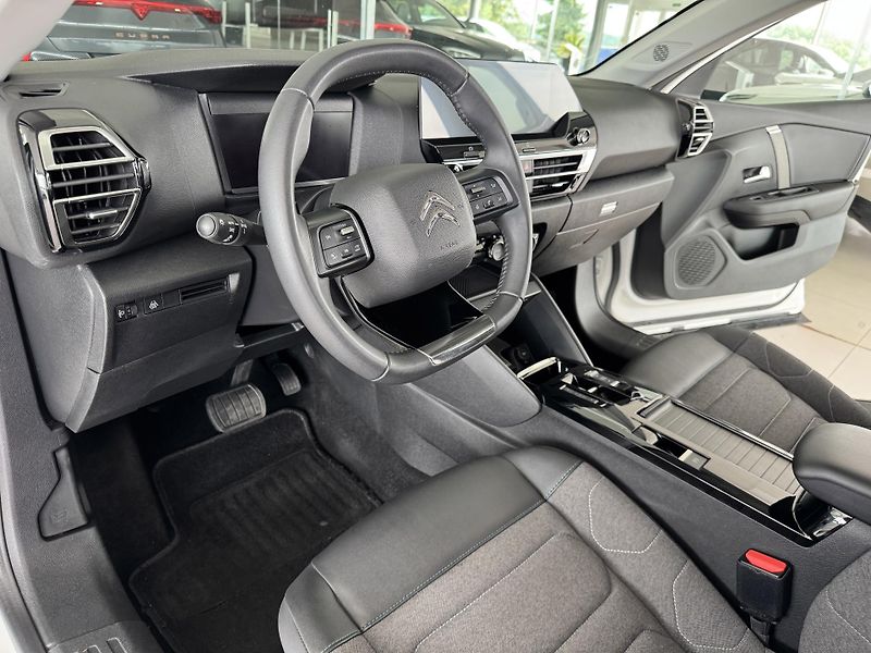 Citroën C4 1,2PT 130*AT8*Full LED*Kamera - fotka 11 z 36
