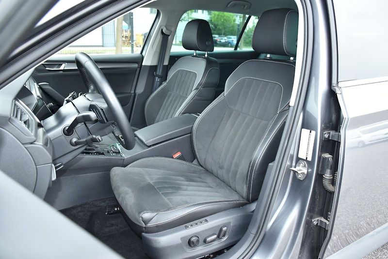 Škoda Superb (2024) Style plus 2.0 TDI 110kW DSG - fotka 25 z 34