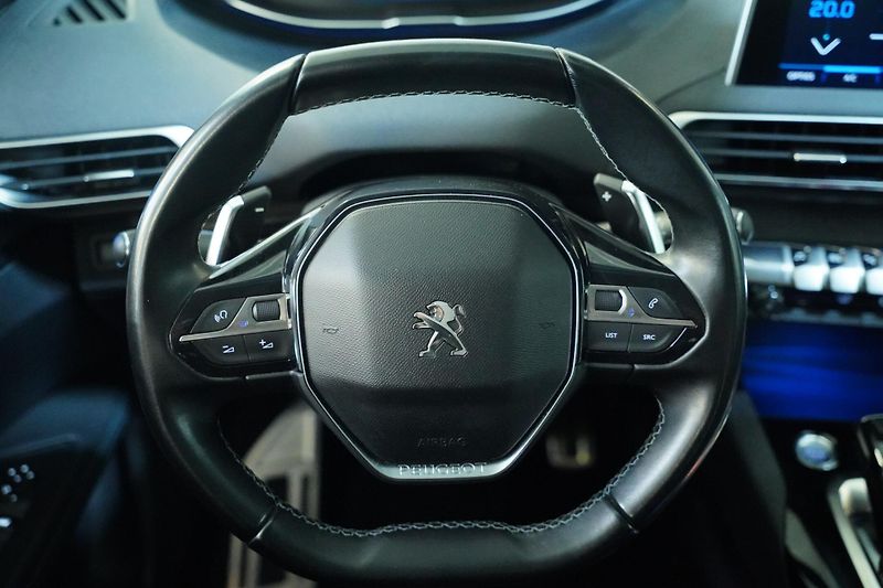 Peugeot 3008 - fotka 17 z 28