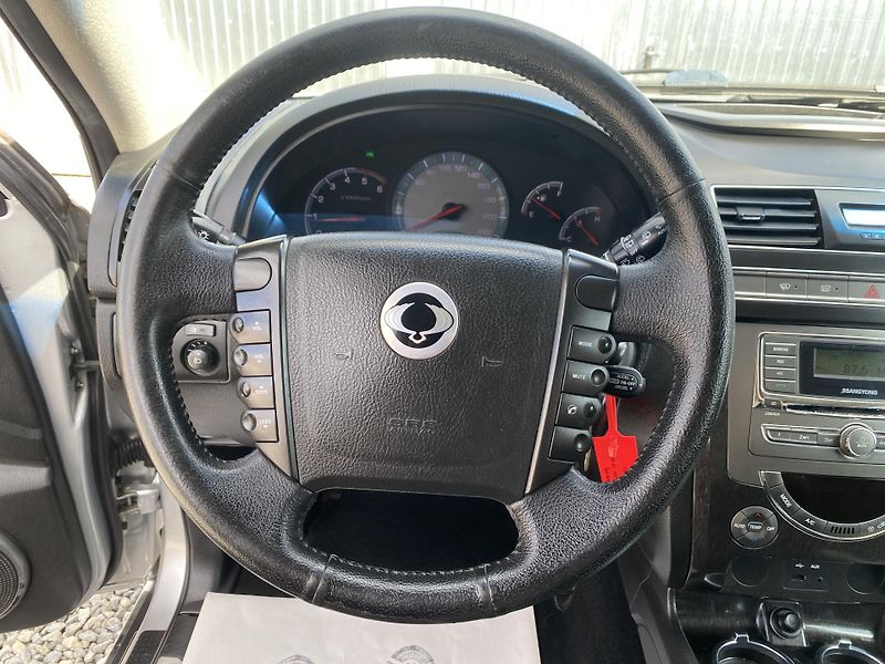 SsangYong Rexton 2.0CD-i 4x4 7M MAN 155PS 170KM - fotka 143 z 151