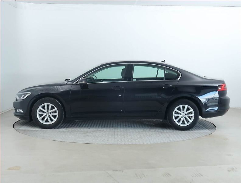 Volkswagen Passat (2016) Comfortline 1.8 TSI - fotka 3 z 18