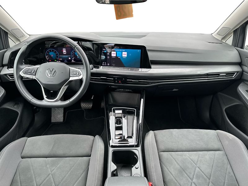 Volkswagen Golf 1.5 eTSI Variant Style 110kW D - fotka 10 z 25