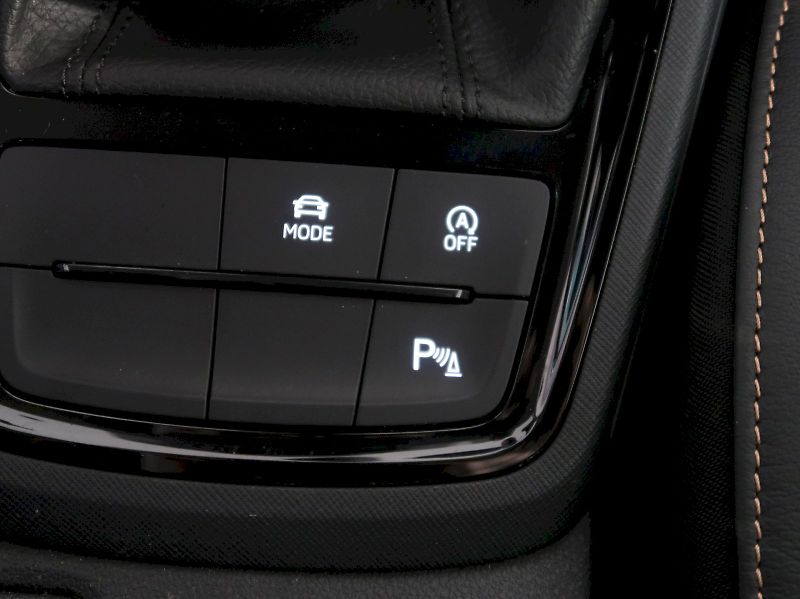 Škoda Kamiq (2025) TOP SELECTION 1.0TSI 85KW - fotka 34 z 41